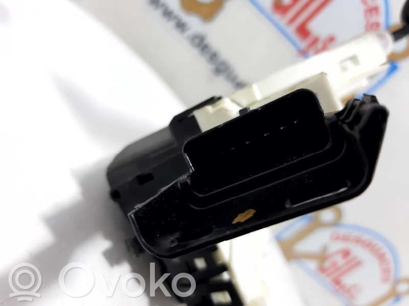 Etuoven lukko   828421,90231