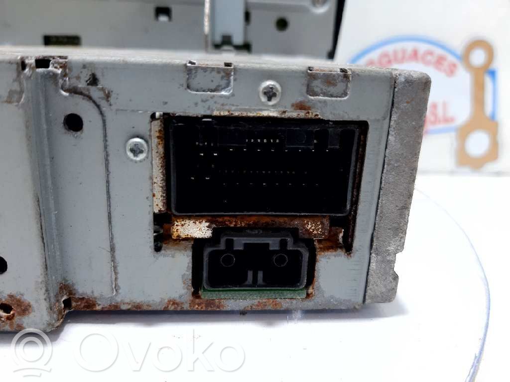 Jaguar X-Type Radio/CD/DVD/GPS head unit 