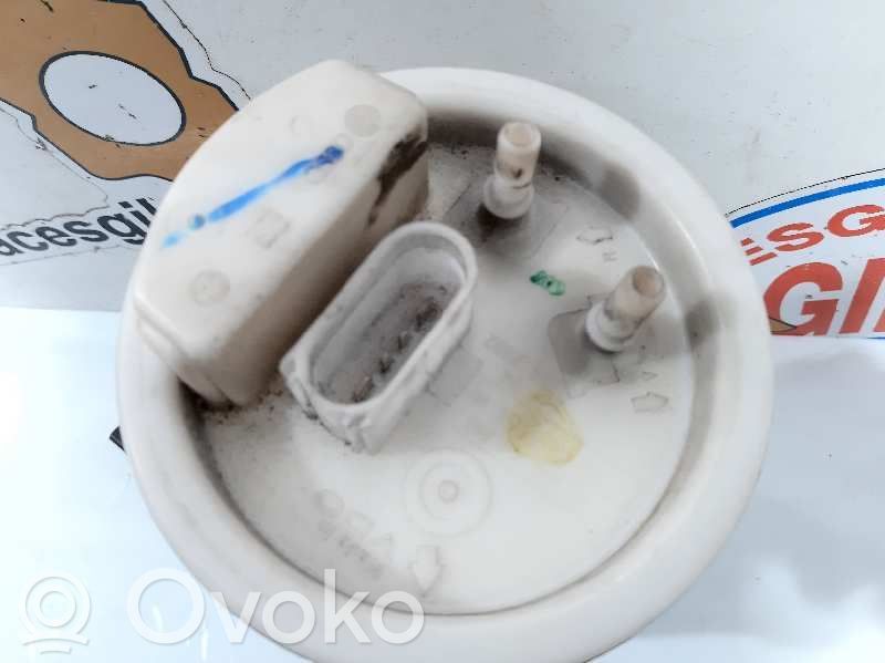 Volkswagen Golf IV Pompa paliwa w zbiorniku 