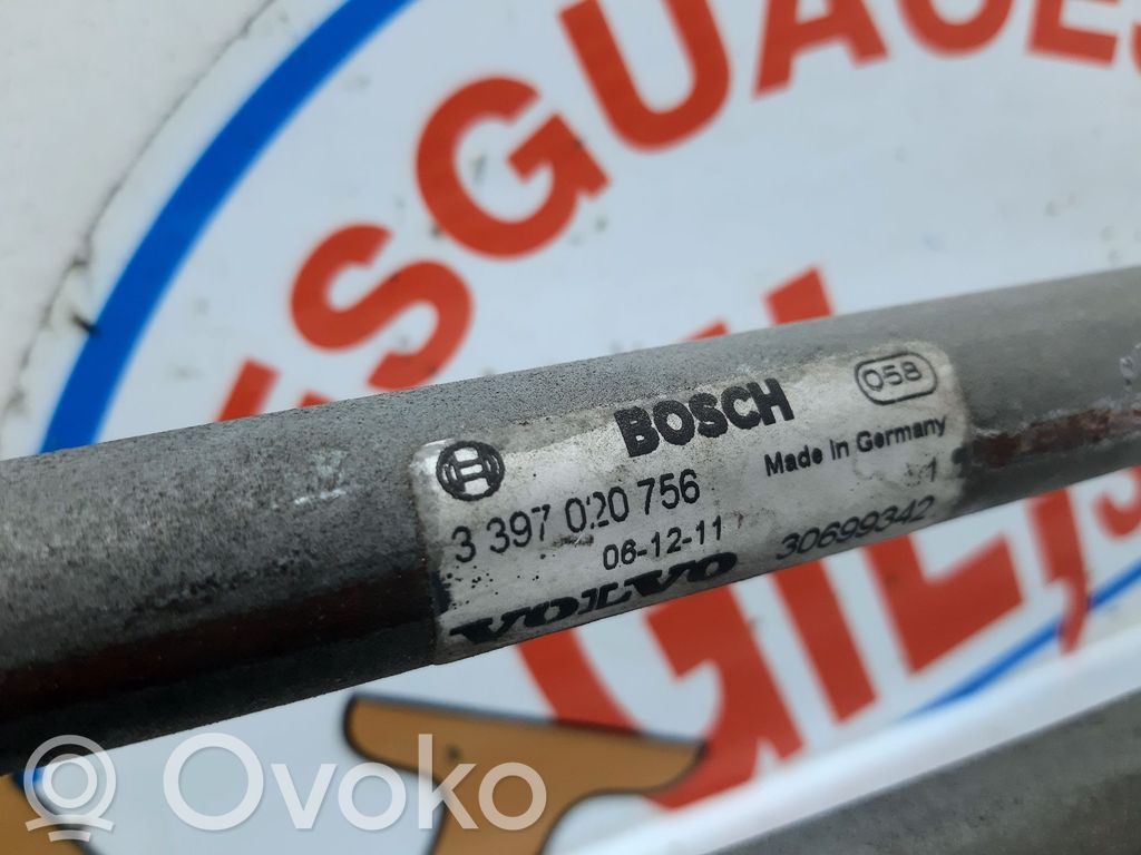 Volvo C30 Mechanizm i silniczek wycieraczek szyby przedniej / czołowej 