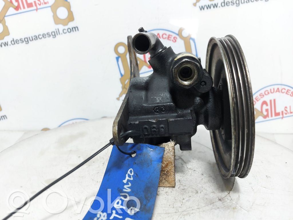 Fiat Punto (176) Vairo stiprintuvo siurblys 
