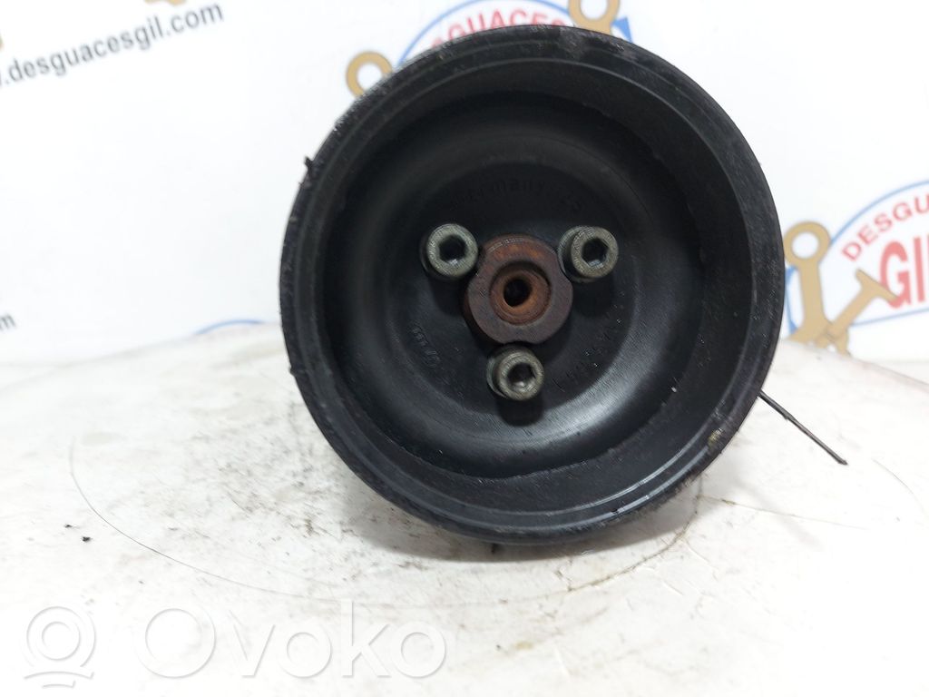 Volkswagen Golf IV Power steering pump 