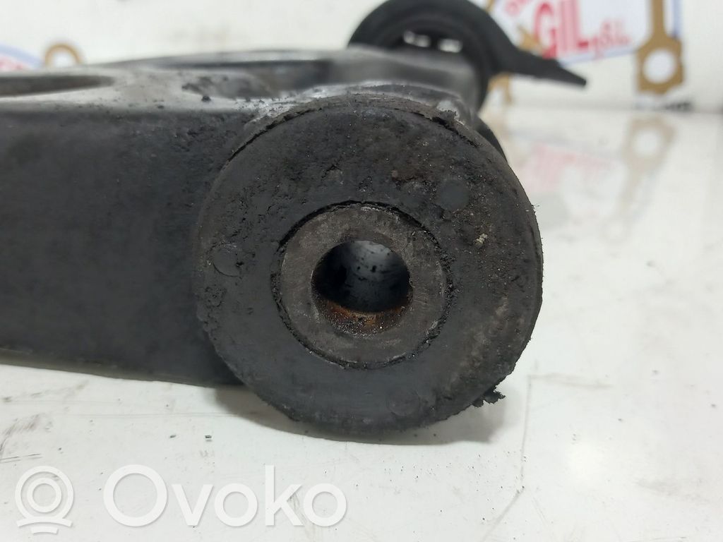 Ford Connect Dolny wahacz przedni 