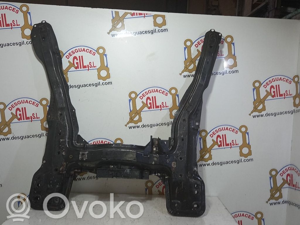 Priekinis traversas   1400013880A,129860