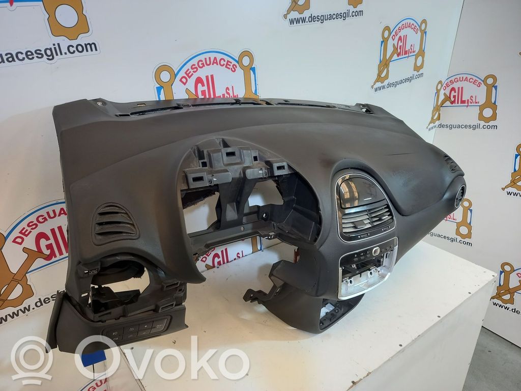Fiat Grande Punto Deska rozdzielcza 
