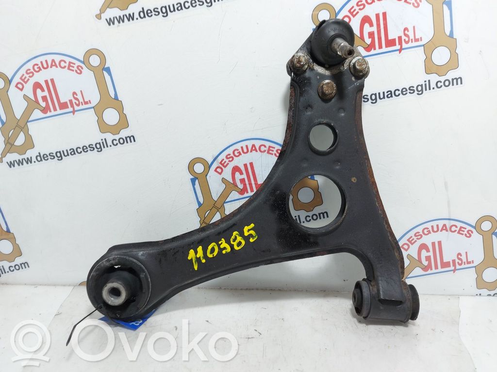 Mercedes-Benz A W168 Dolny wahacz przedni 