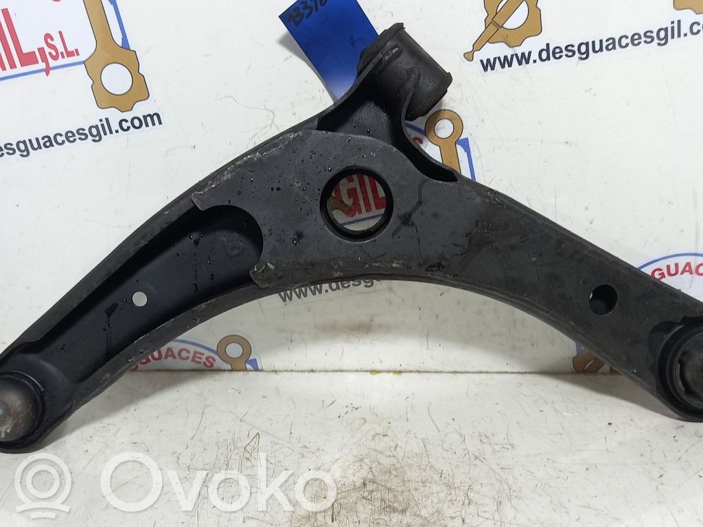Peugeot 4007 Braccio di controllo sospensione anteriore inferiore/braccio oscillante 