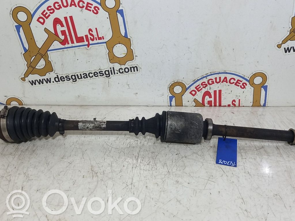 Etuvetoakseli   143028