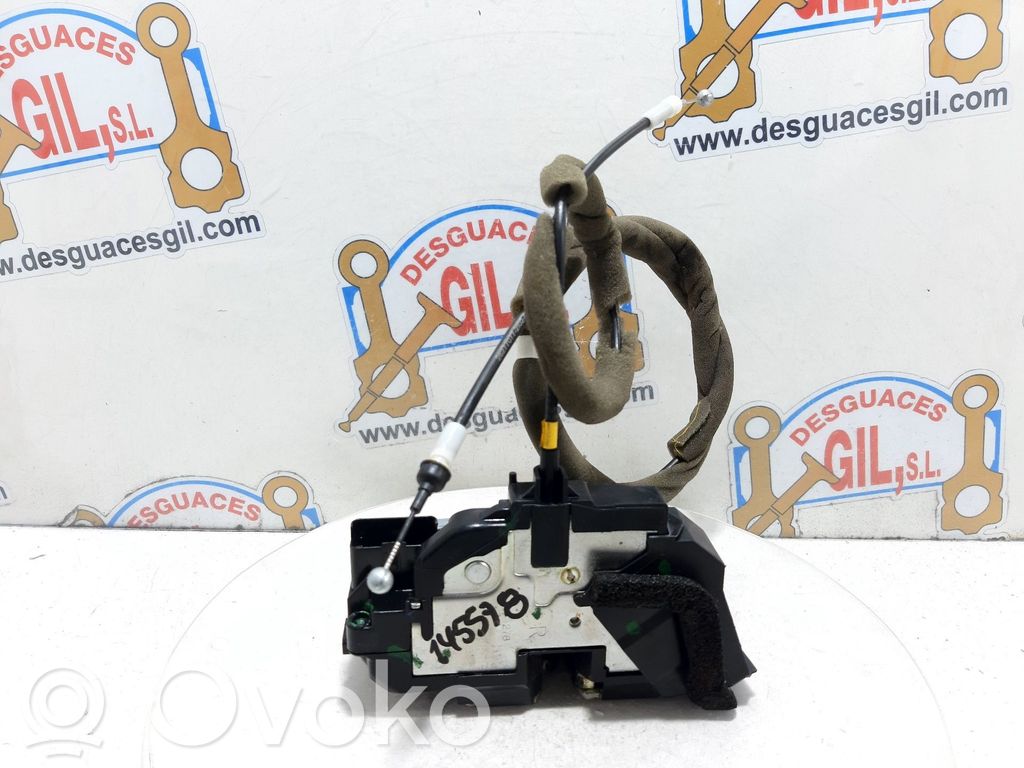 Nissan Qashqai Zamek drzwi przednich 