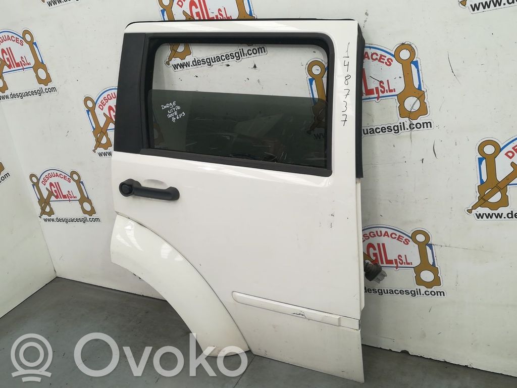 Dodge Nitro Galinės durys 