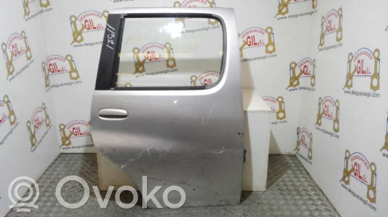 Toyota Yaris Verso Drzwi tylne 