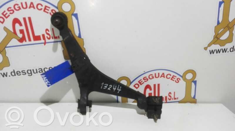 Citroen Saxo Dolny wahacz przedni 