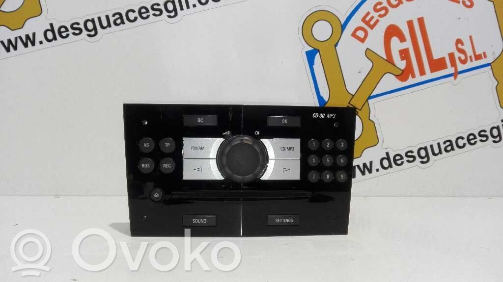 Opel Corsa D Radio/CD/DVD/GPS-pääyksikkö 