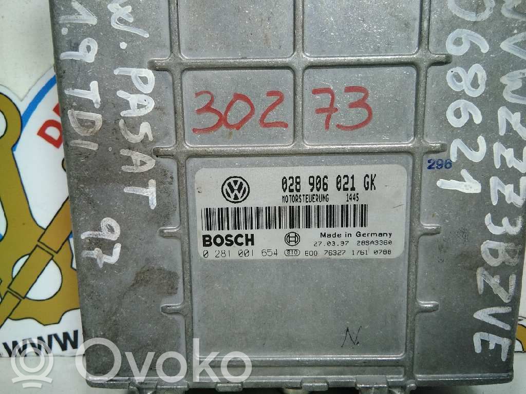 Volkswagen PASSAT B5 Centralina/modulo del motore 