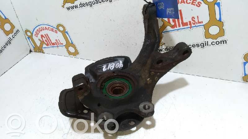 Opel Corsa B Mangueta de dirección de rueda delantera 