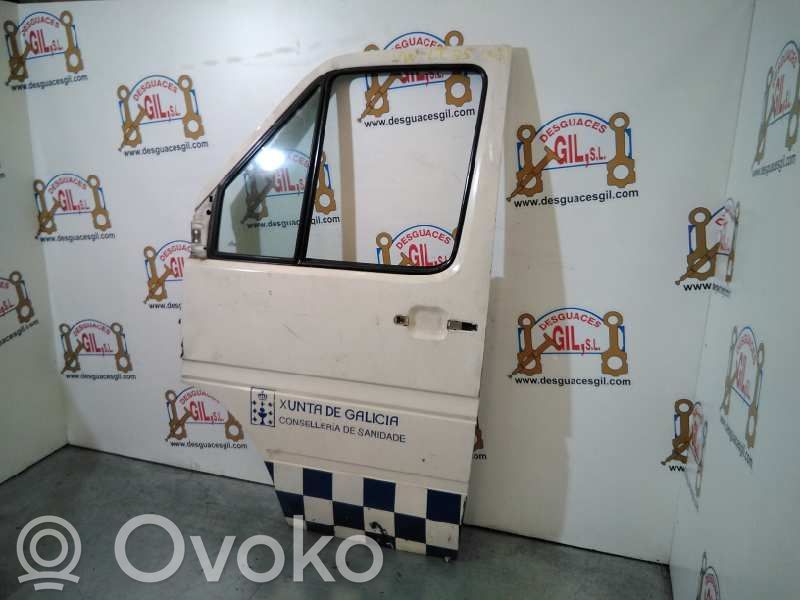 Volkswagen II LT Front door 