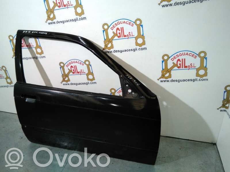 Front door   52400
