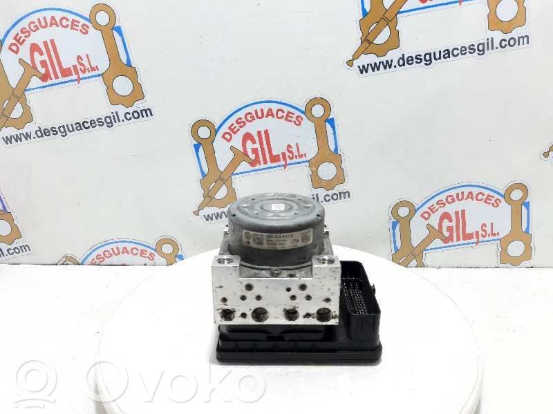 Volkswagen Golf VII ABS bloks 