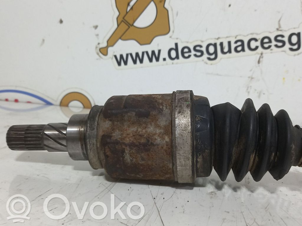 Aizmugurējā pusass   128199,128199
