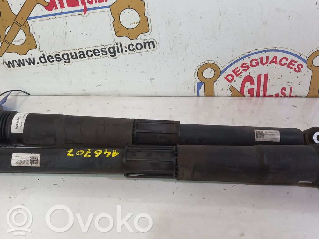 Volkswagen Golf VII Bară/bieletă antiruliu față 