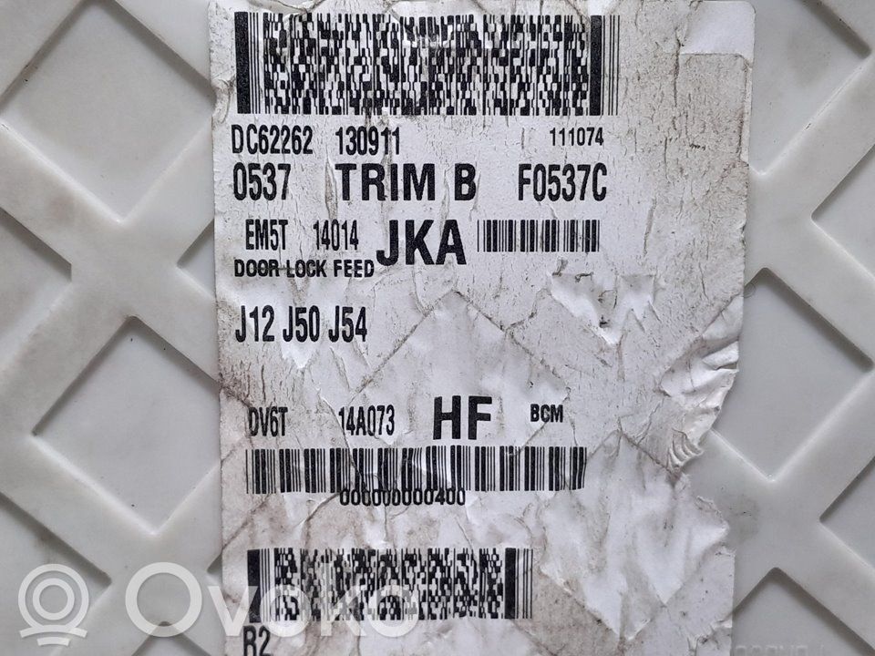 Módulo de fusible   DV6T14A073HF,151282