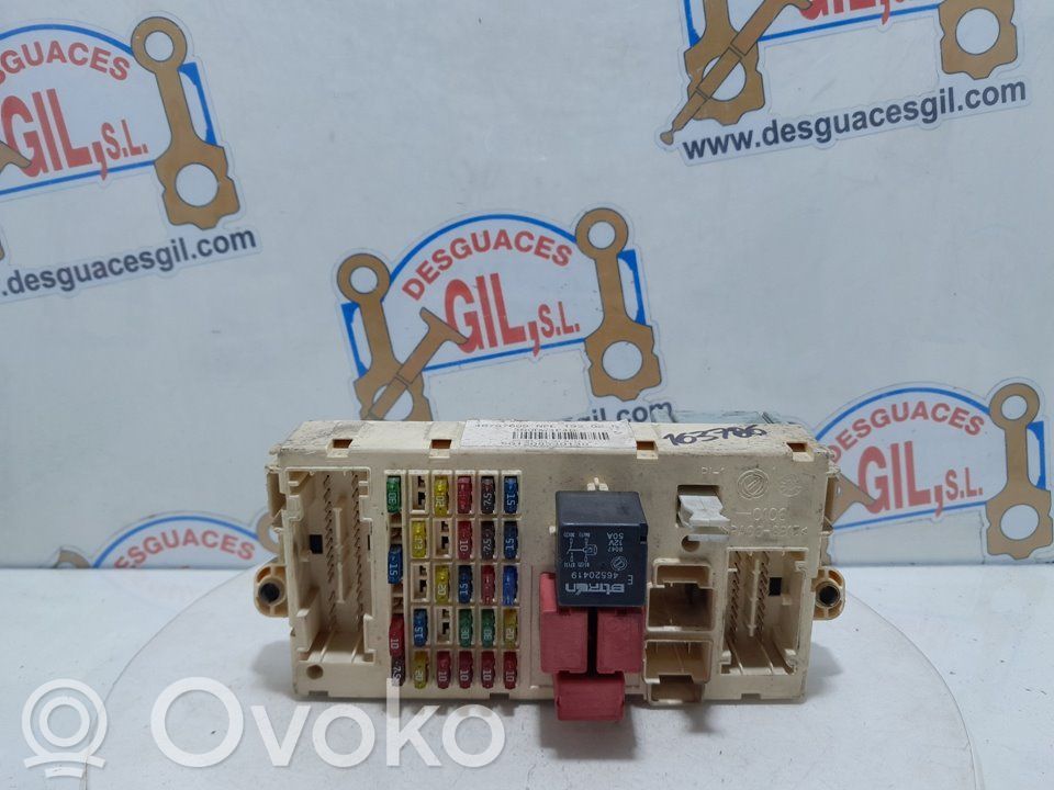 Fiat Stilo Ramka / Moduł bezpieczników 