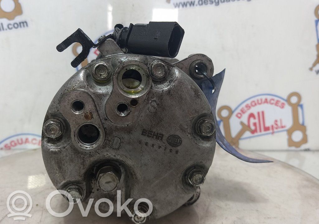 Volkswagen Golf IV Ilmastointilaitteen kompressorin pumppu (A/C) 