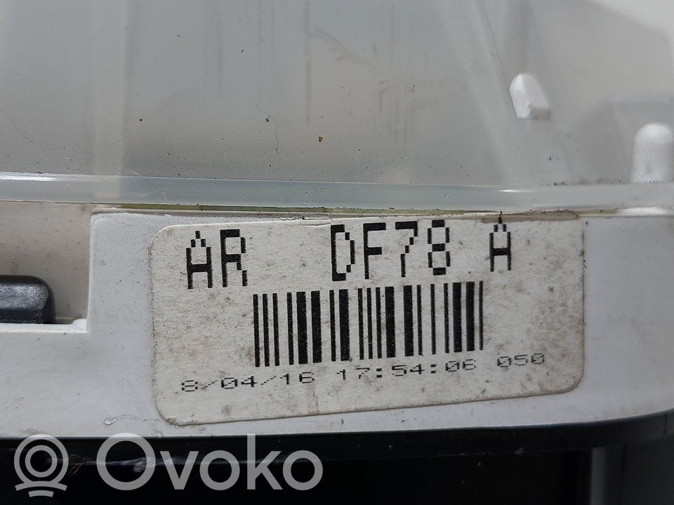 Mazda 2 Spidometrs (instrumentu panelī) 