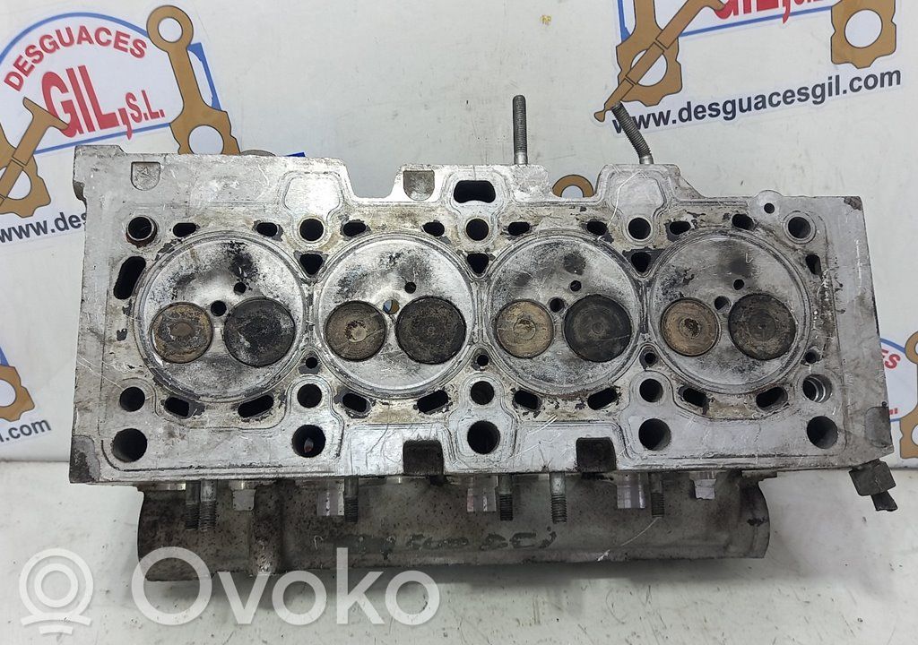 Renault Megane II Engine head 