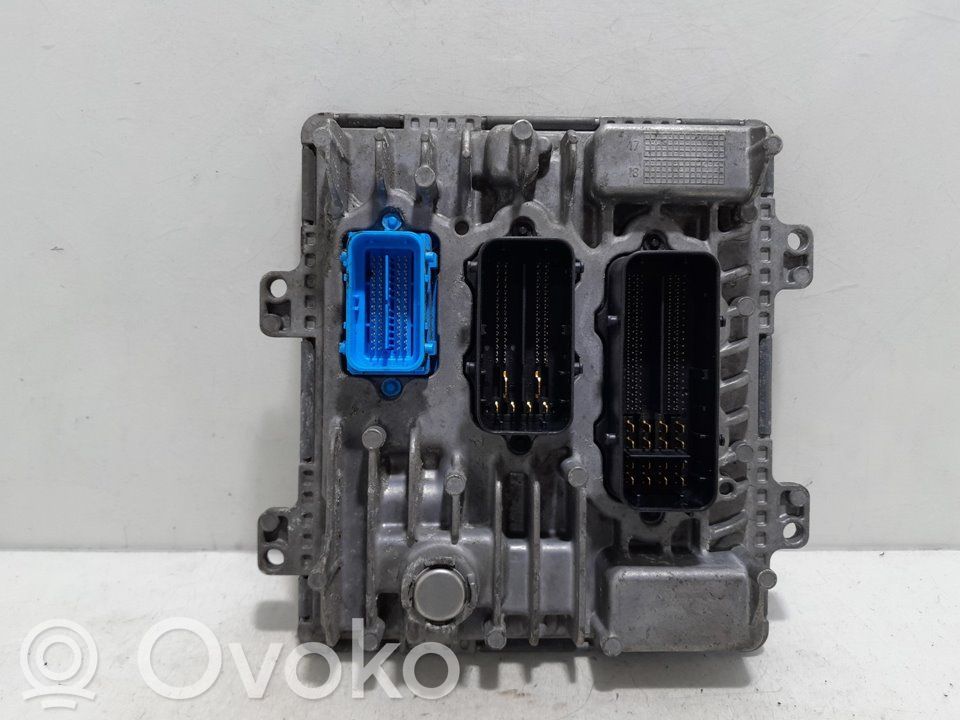 Moottorin ohjainlaite/moduuli   55504497,171811