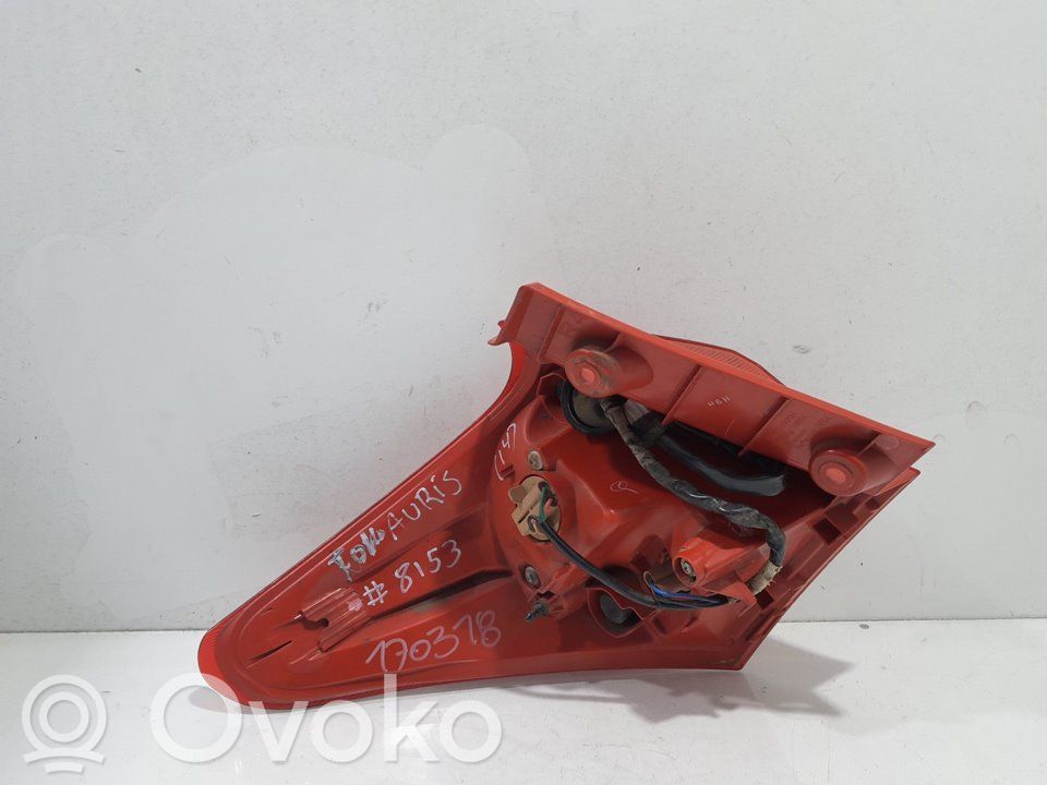 Rear/tail lights   170318