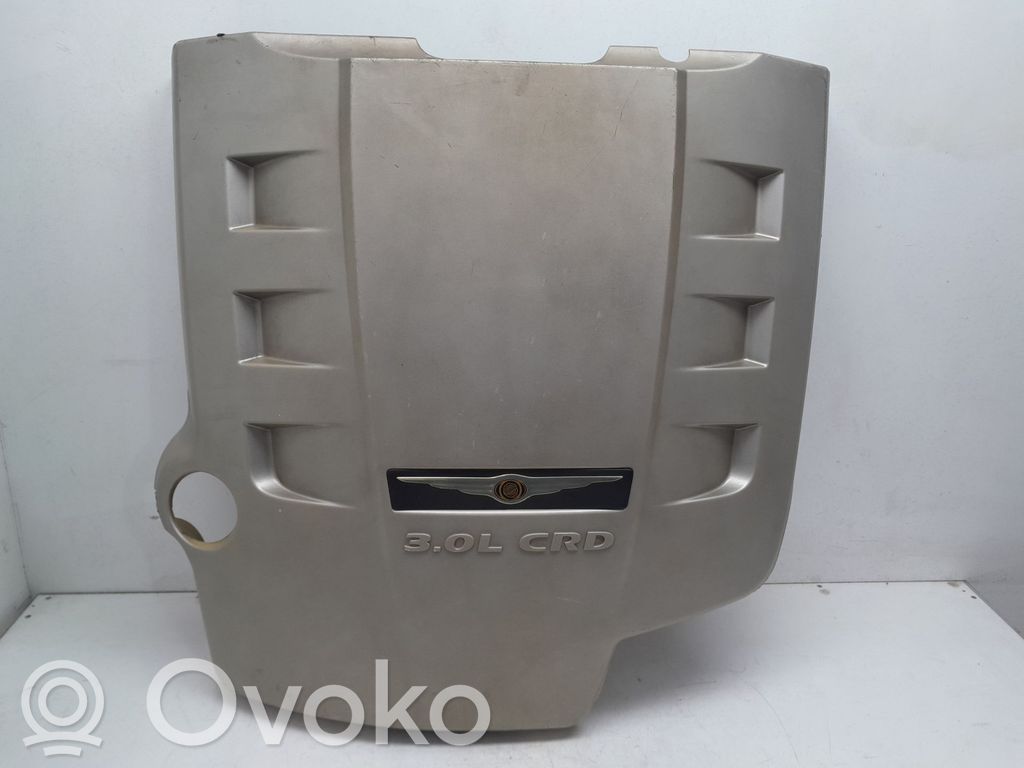 Chrysler 300 - 300C Engine cover (trim) 