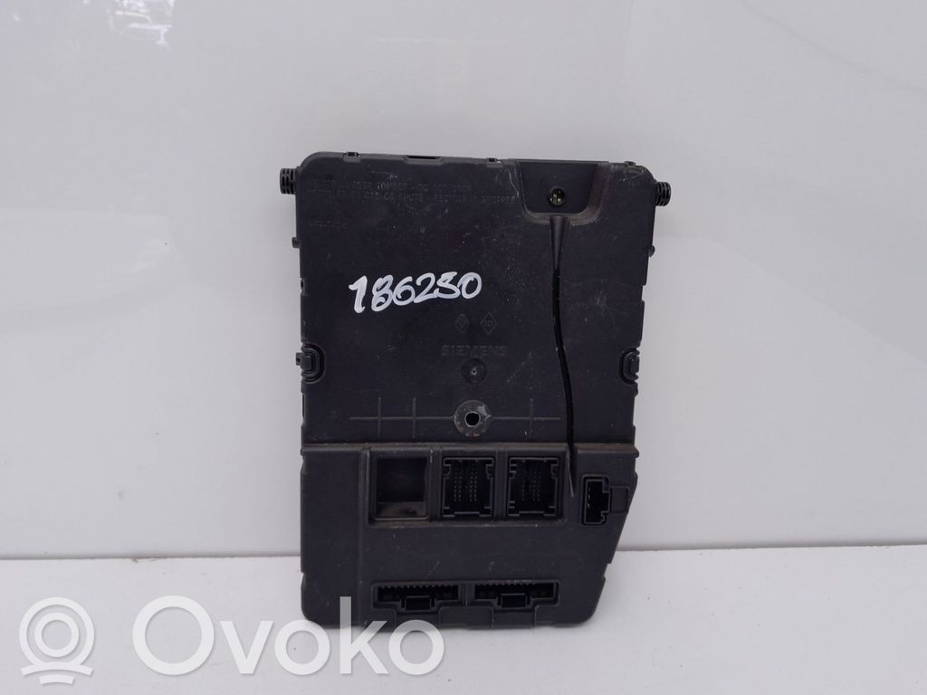 Renault Scenic II -  Grand scenic II Module de fusibles 