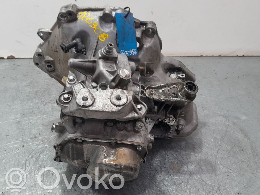 Opel Corsa C Cutie viteze manuală cu 5 trepte 