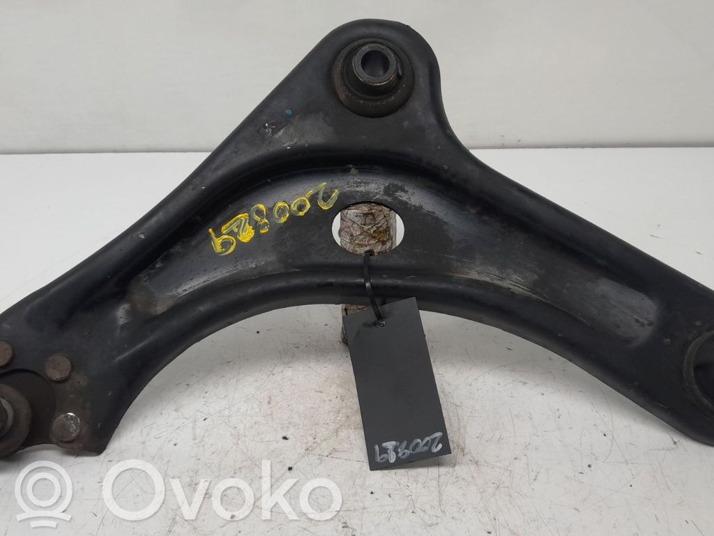 Peugeot 208 I Dolny wahacz przedni 