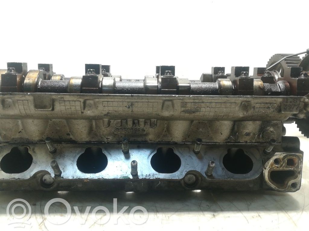 Opel Vectra B Engine head 