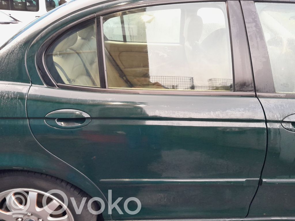Jaguar X-Type Puerta trasera 