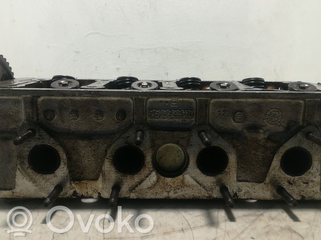 Głowica silnika   9610923110,183389