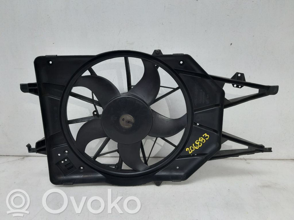 Ford Focus Elektrisks radiatoru ventilators 