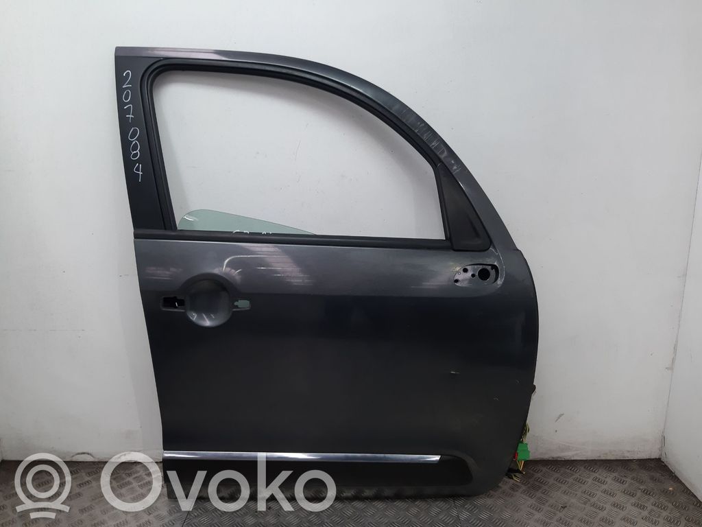 Front door   207084