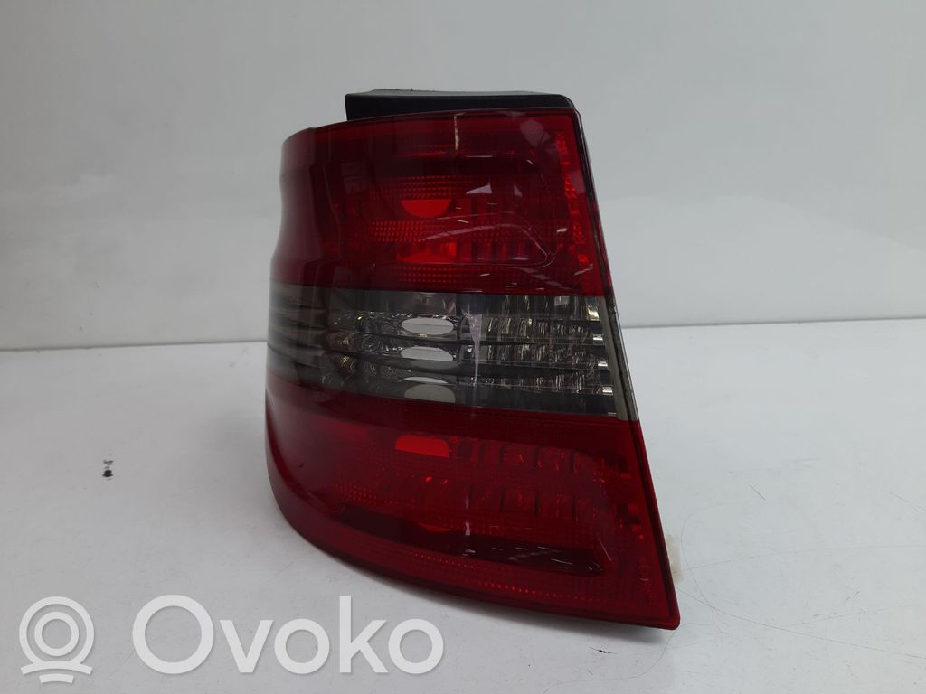 Mercedes-Benz B W245 Lampa tylna 