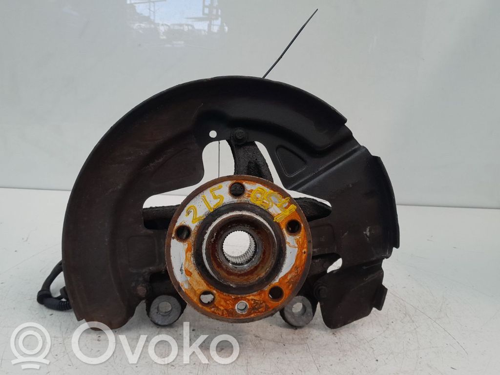 Volvo V70 Zwrotnica koła przedniego 