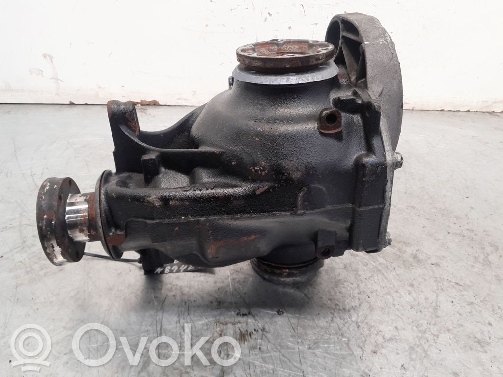 Hinterachsdifferential   265,215822