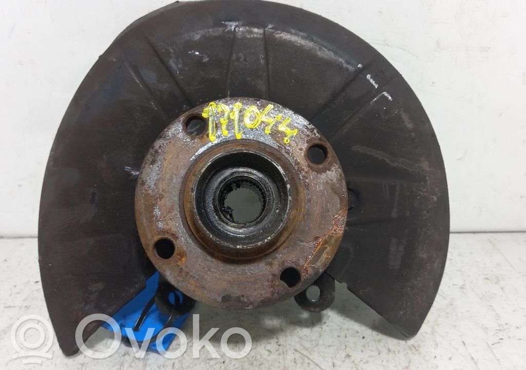 Audi 80 90 B3 Achsschenkel vorne 