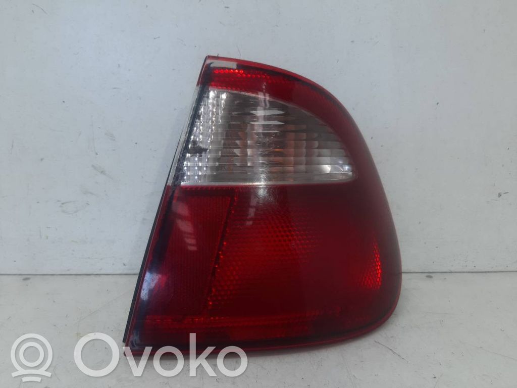 Seat Cordoba (6K) Rückleuchte Heckleuchte 