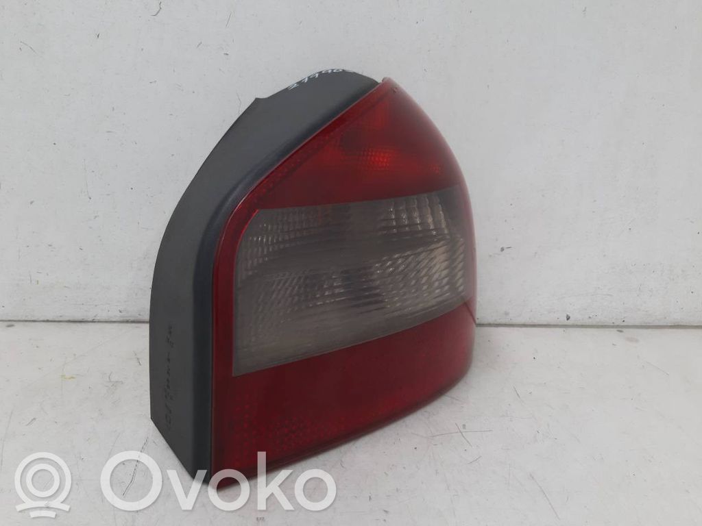 Audi A3 S3 8L Lampă spate în caroserie