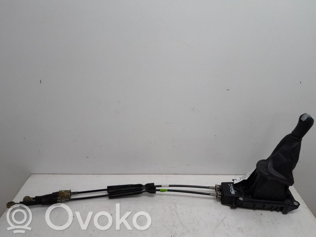Dacia Sandero II Vaihteenvalitsimen verhoilu