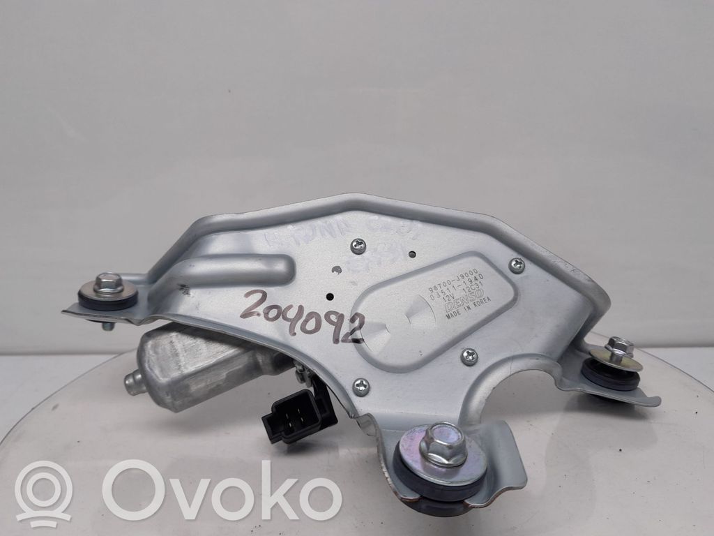 Hyundai Kona I Silniczek wycieraczki szyby tylnej 