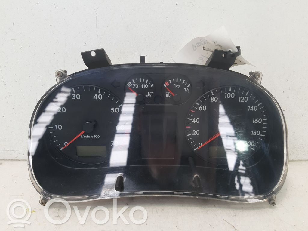 Renault Megane I Compteur de vitesse tableau de bord 