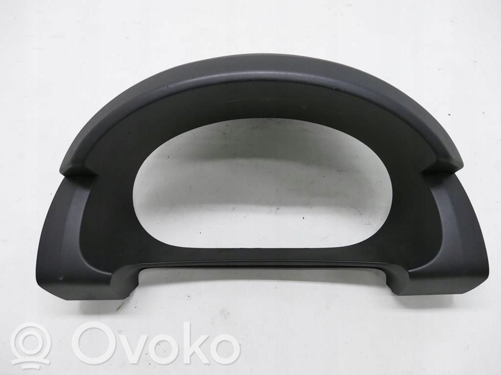 Mazda 5 Dashboard trim 